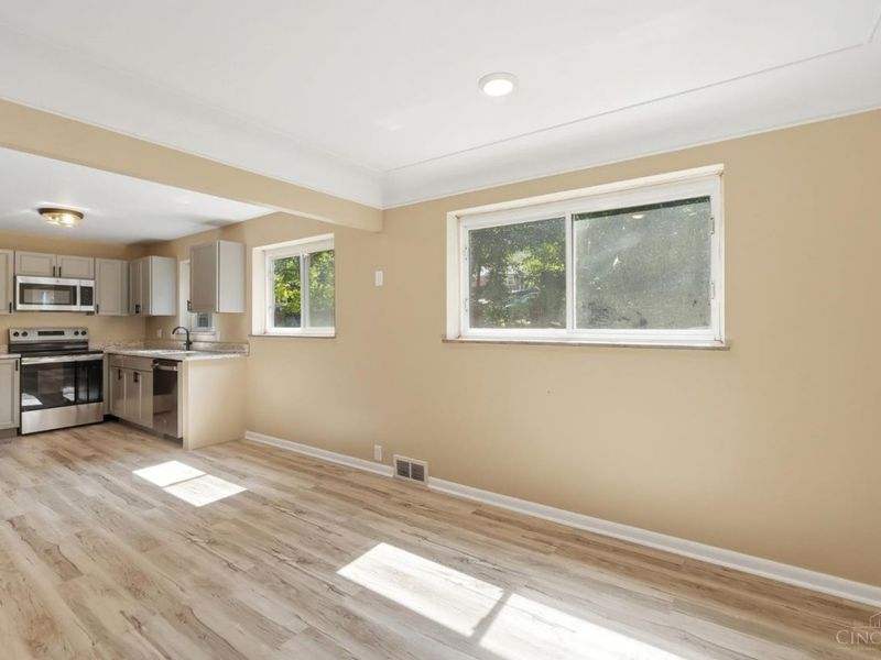 8844 Mockingbird Lane, Springfield Twp., OH 45231 Photo 13