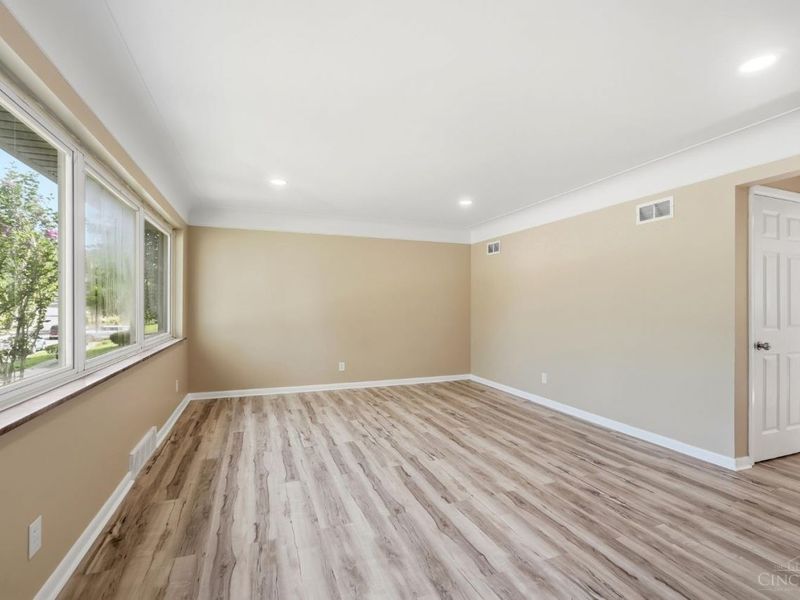 8844 Mockingbird Lane, Springfield Twp., OH 45231 Photo 7