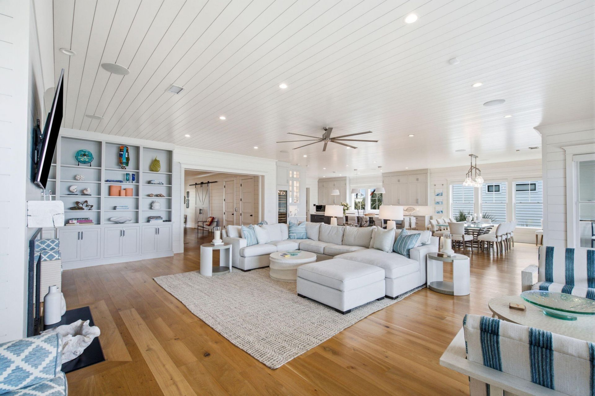 608 Ocean Boulevard Photo 18