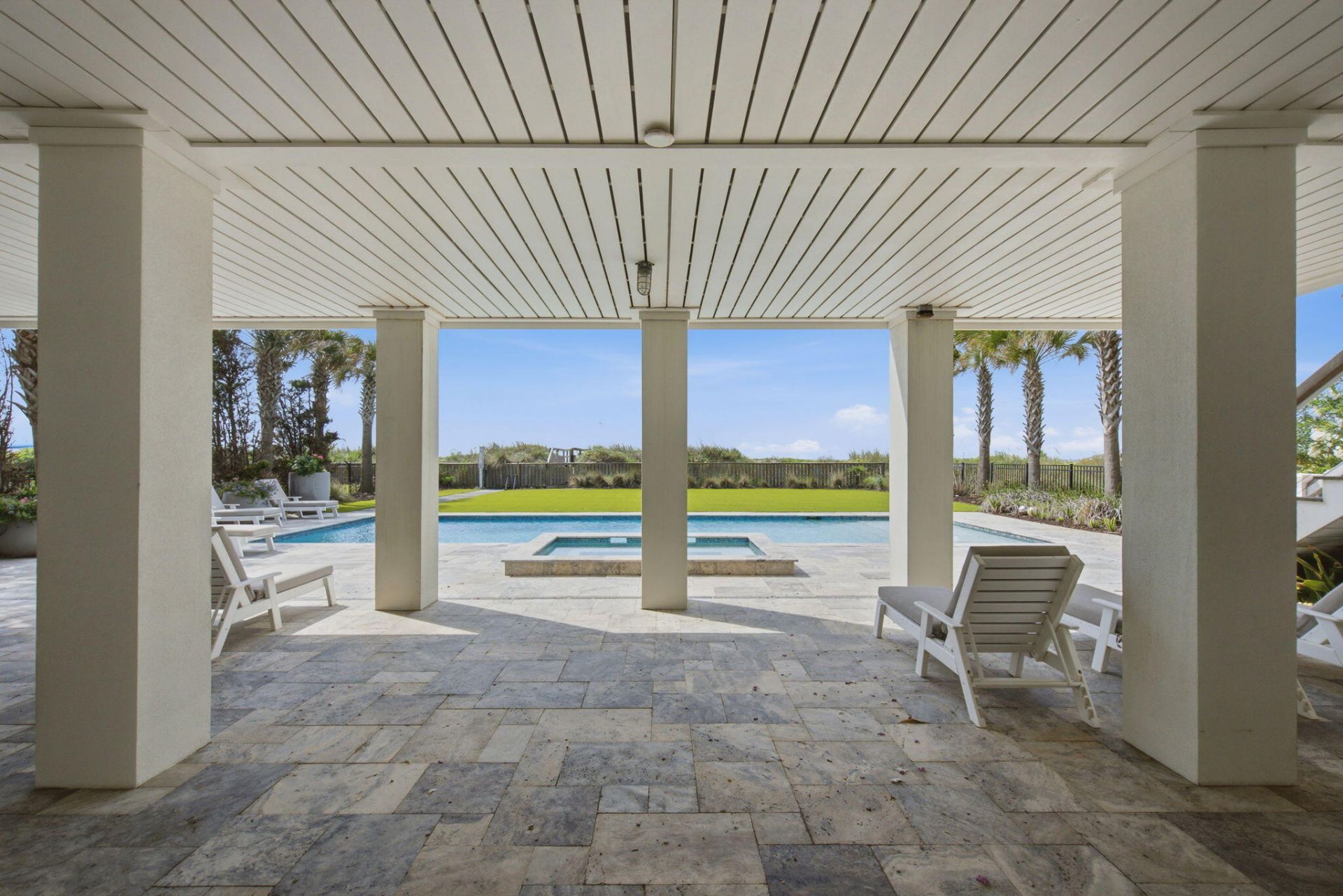 608 Ocean Boulevard Photo 82