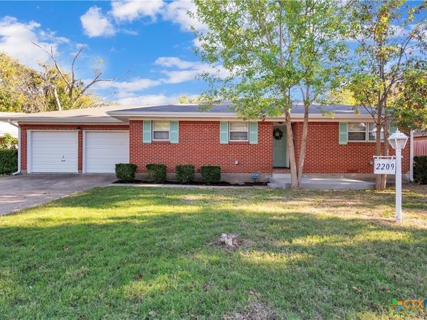 2209 S 51st Street, Temple, TX 76504