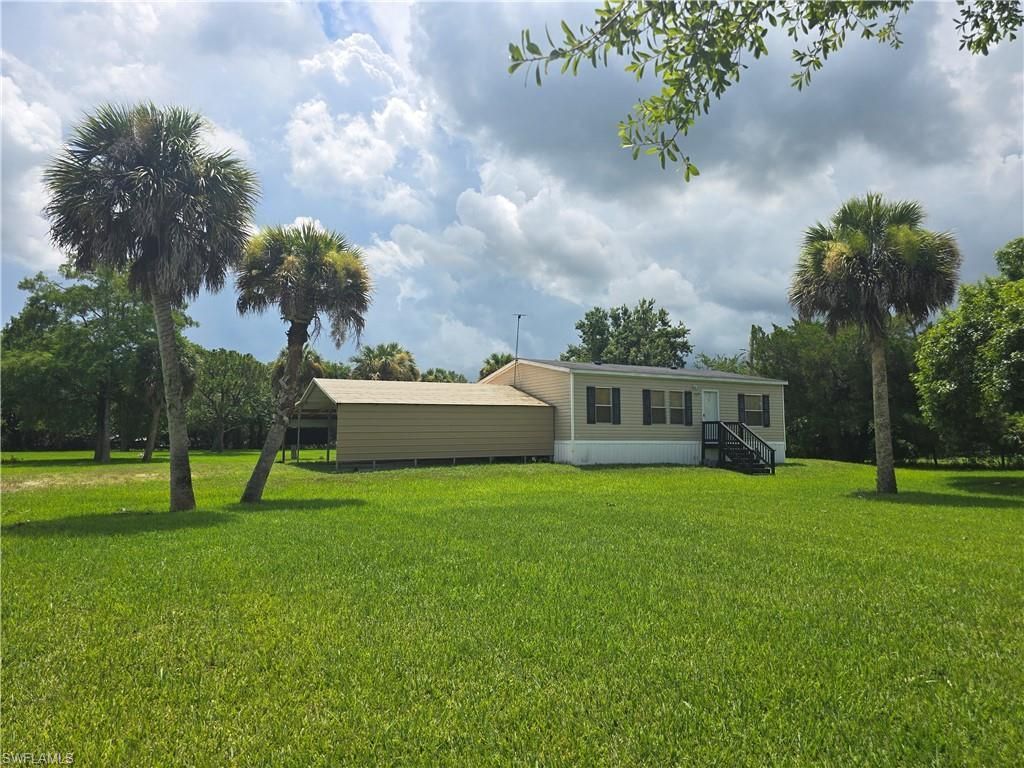 1163 Saddle Ln , Moore Haven, FL 33471 Photo