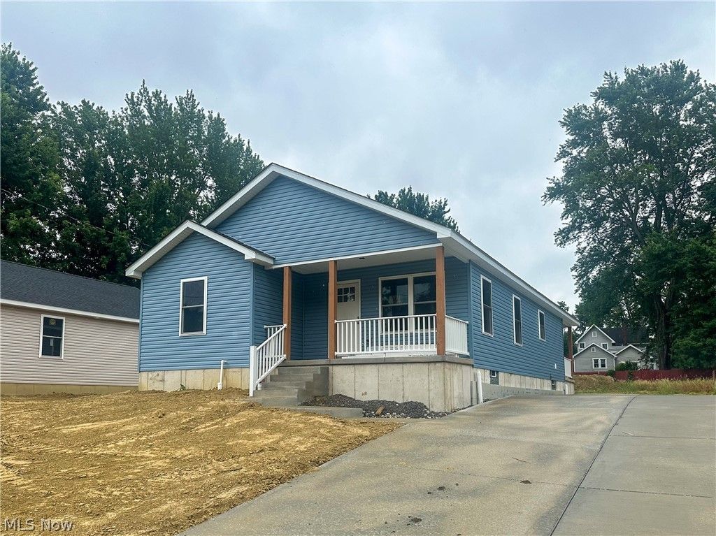 177 Hayward Avenue, Conneaut, OH 44030 Main Photo