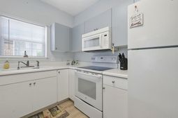 3923 Gladiola Ct.  photo 4