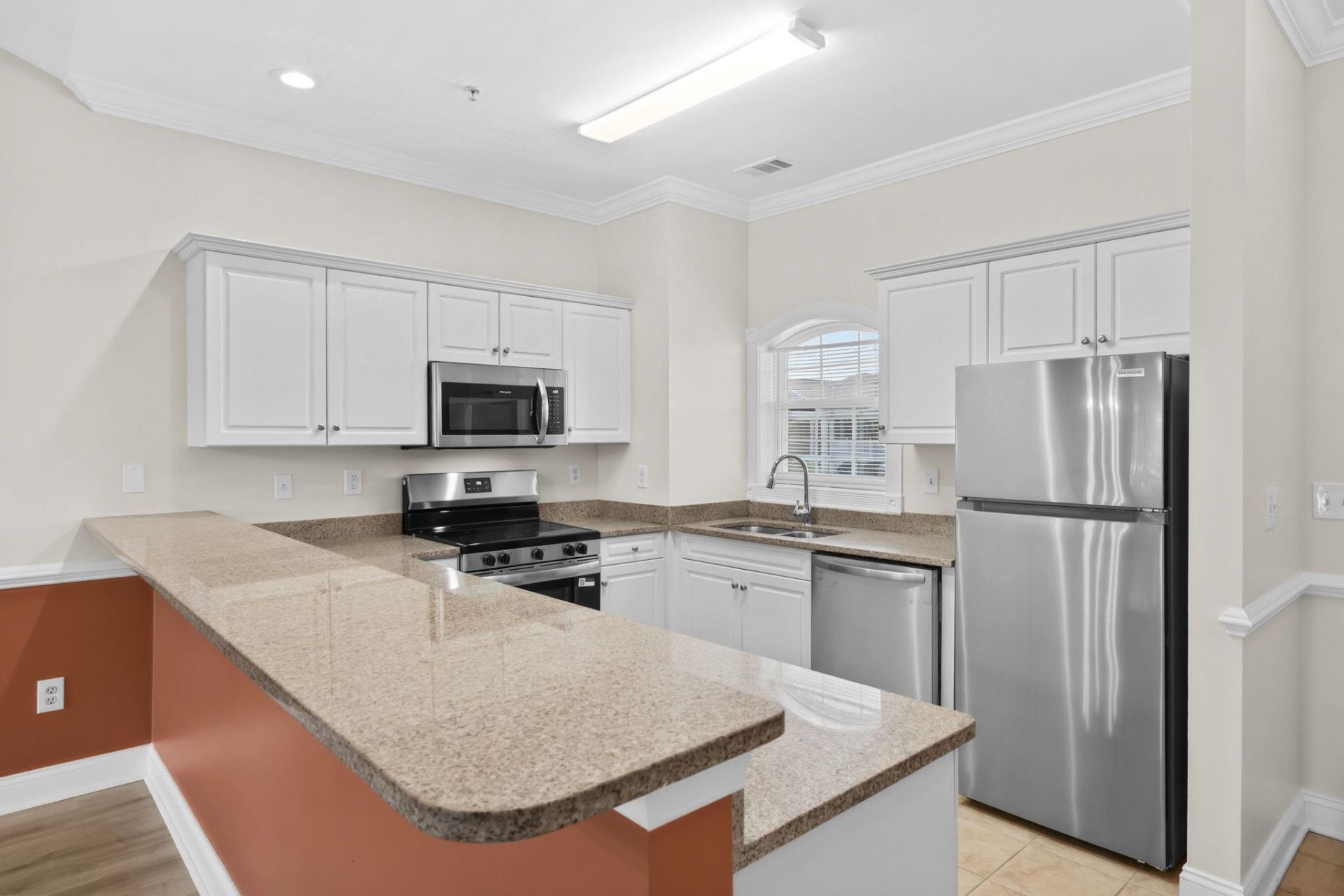 109 South Shore Blvd.  Photo 11