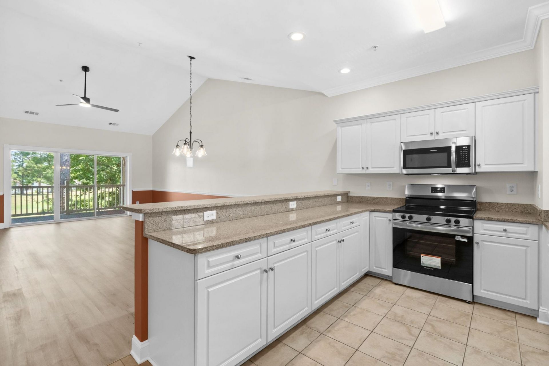 109 South Shore Blvd.  Photo 12