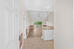 109 South Shore Blvd.  photo 4
