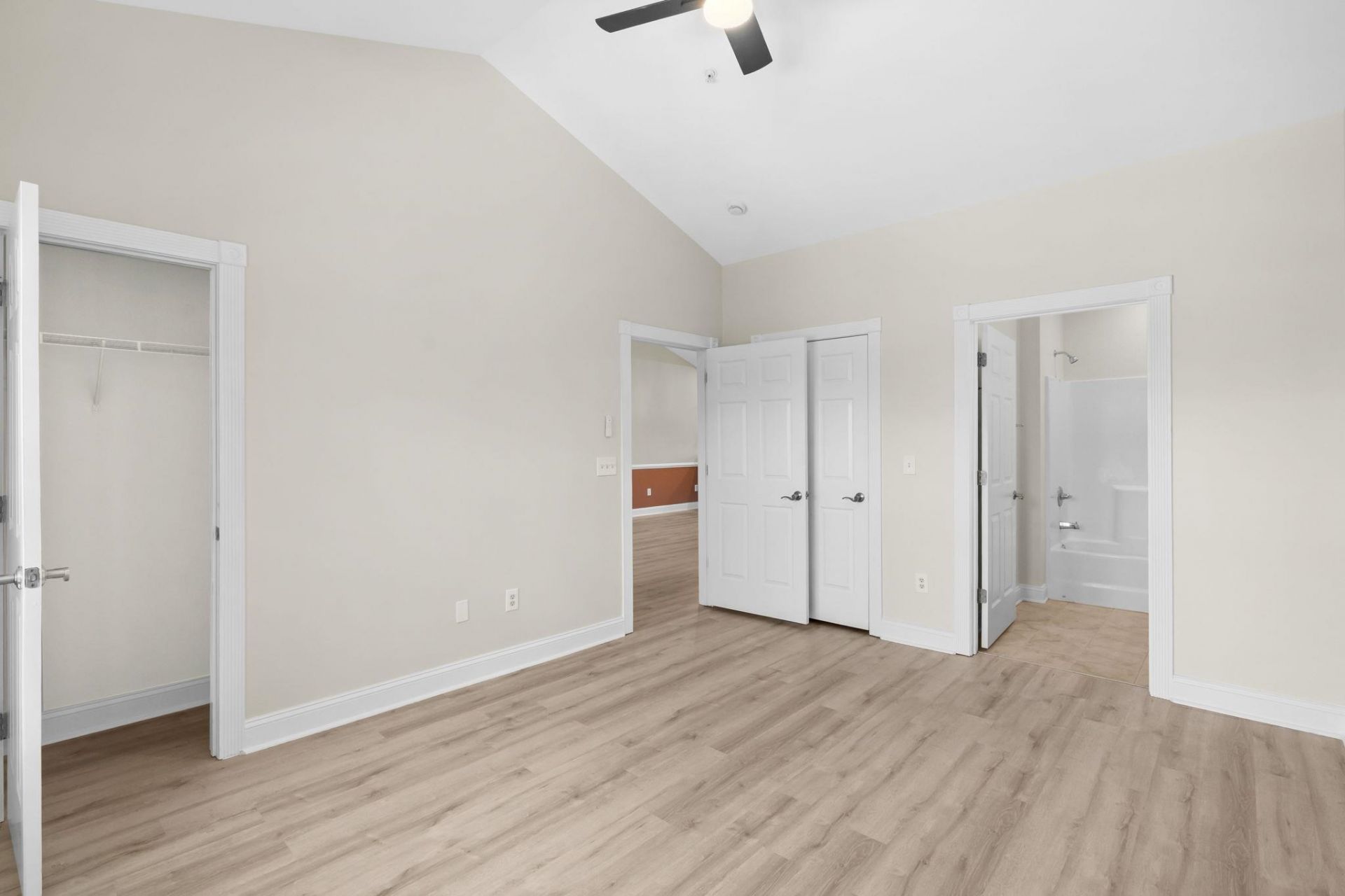 109 South Shore Blvd.  Photo 24