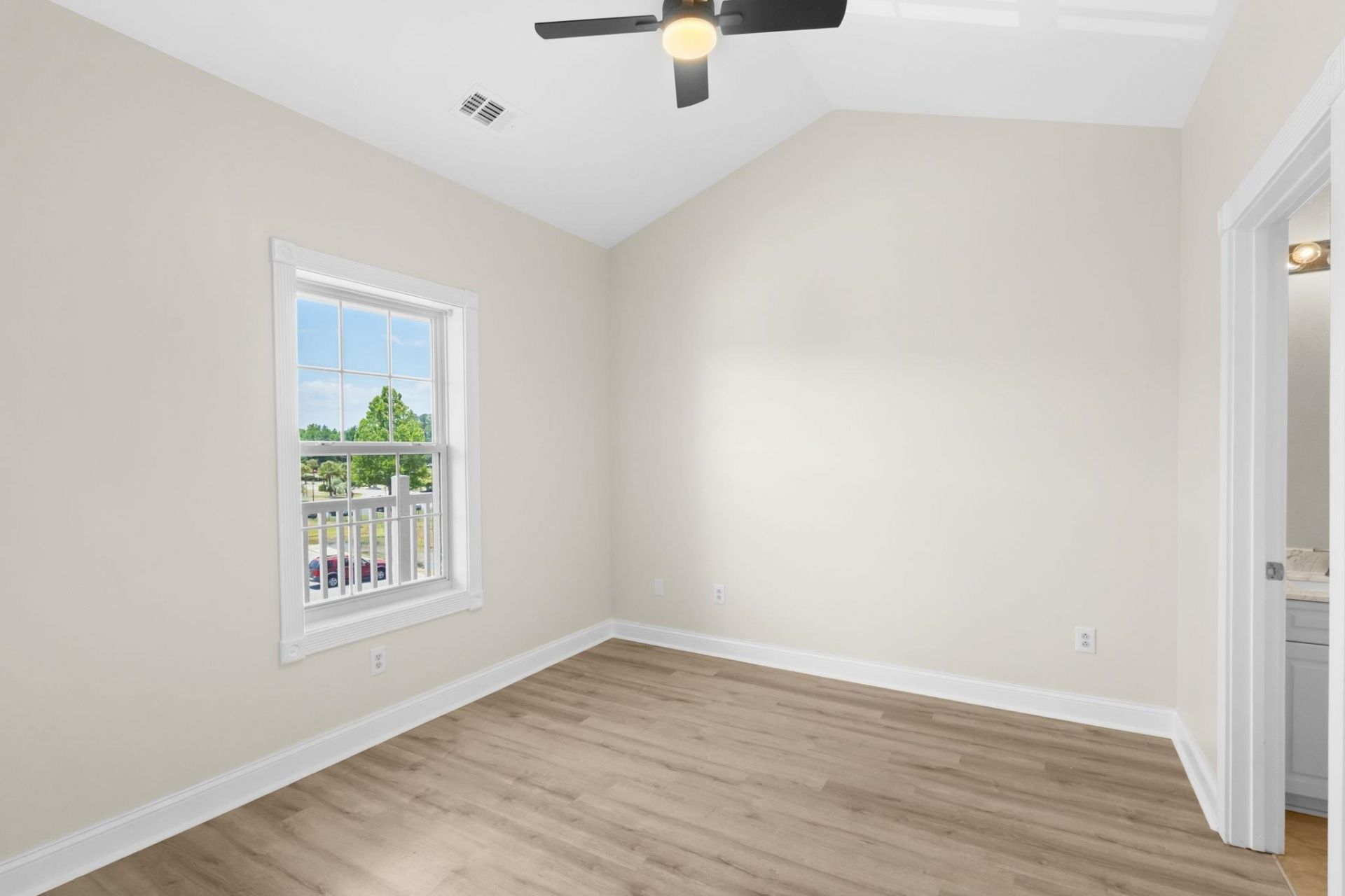 109 South Shore Blvd.  Photo 27