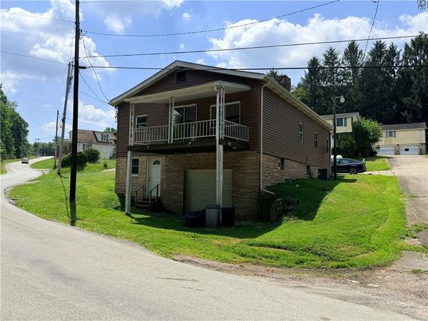 123 New Hill Rd, Grindstone, PA 15442