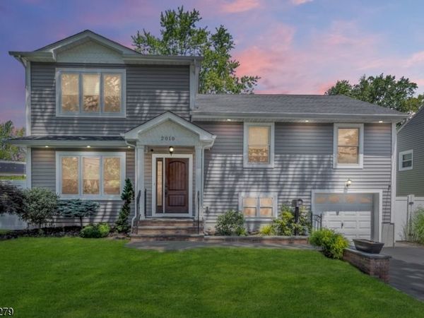 2010 Windsor Rd, Linden, NJ 07036