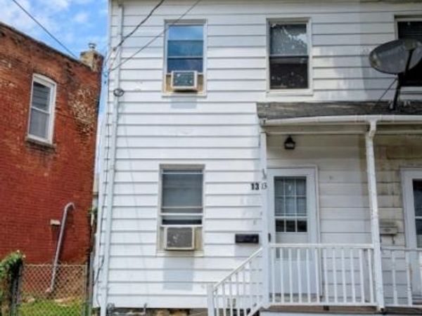 13 Lewis St, Phillipsburg, NJ 08865