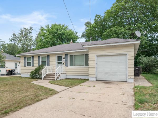 4250 Illinois Avenue SW, Wyoming, MI 49509