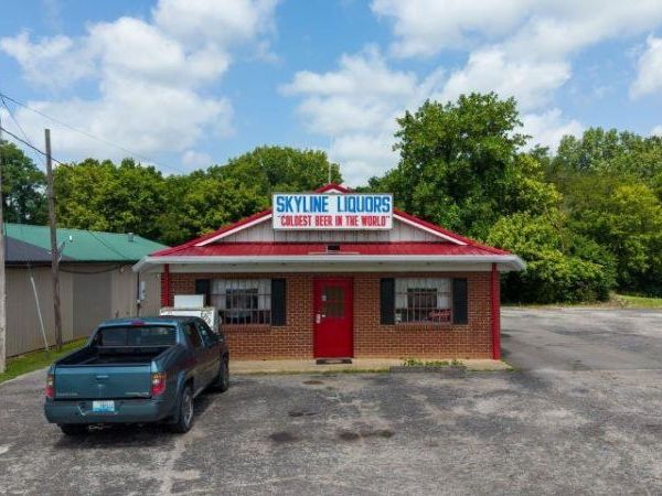 1190 Skyline Drive , Hopkinsville, KY 42240