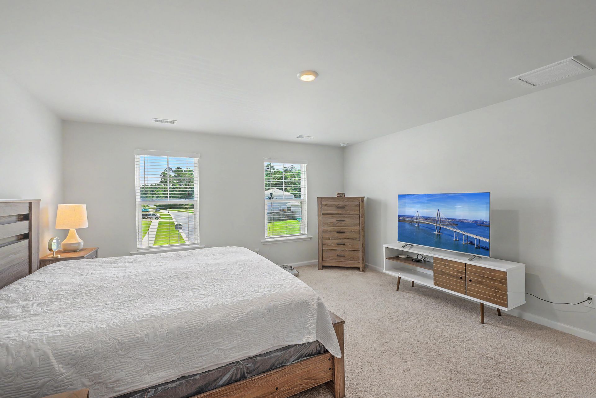 413 Cedarview Road Photo 24