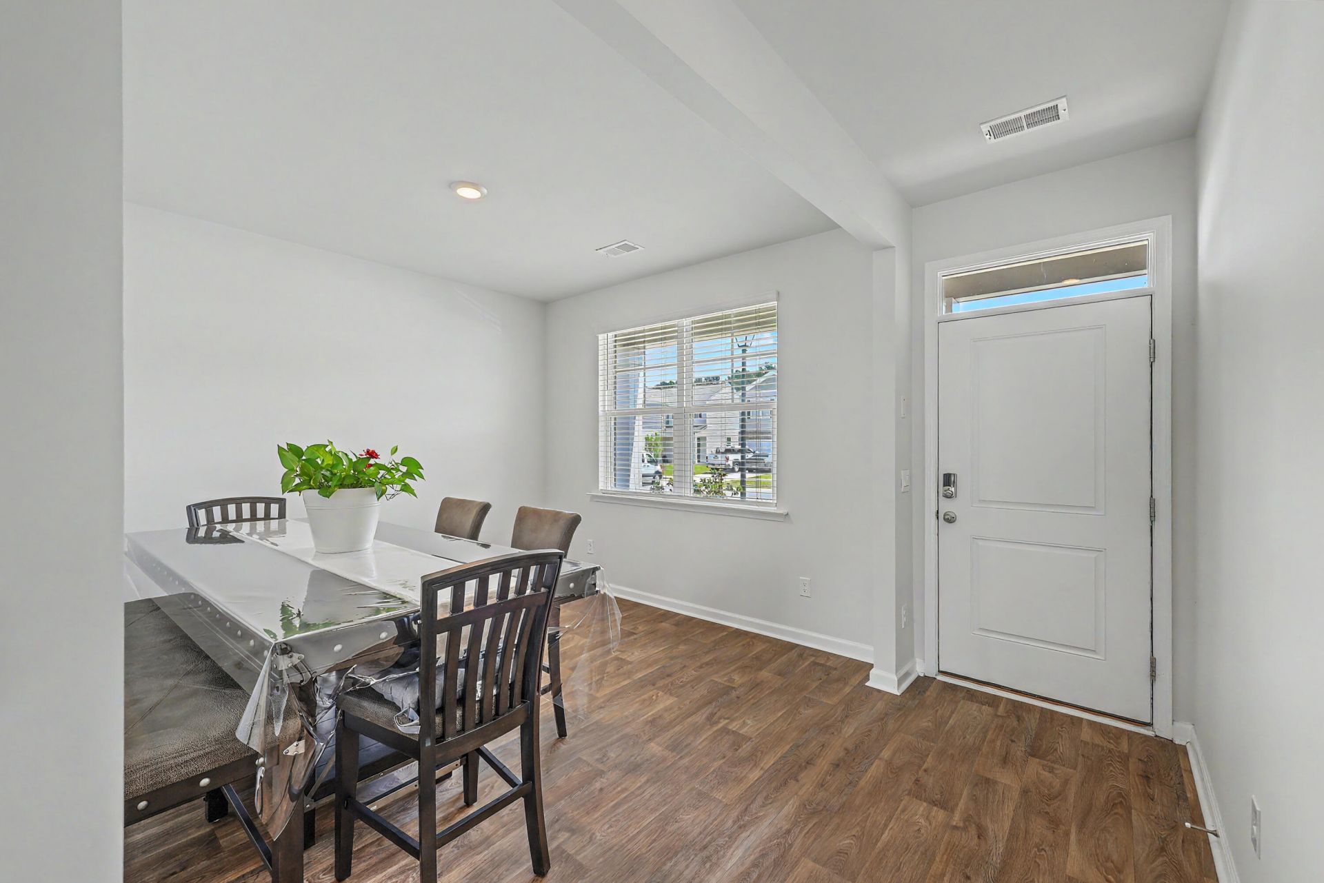 413 Cedarview Road Photo 7