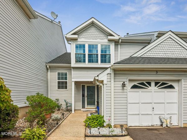 3 Letts Court, Sayreville Boro, NJ 08872