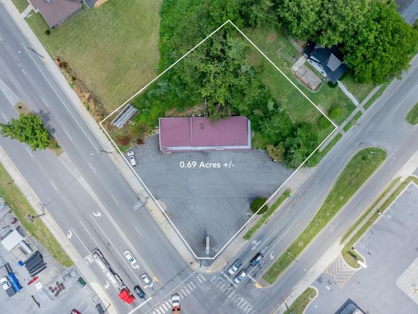 601 Commonwealth Avenue, Bristol, VA 24201