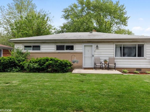 721 N Bierman Avenue , Villa Park, IL 60181