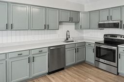 274 Mariners Circle photo 4