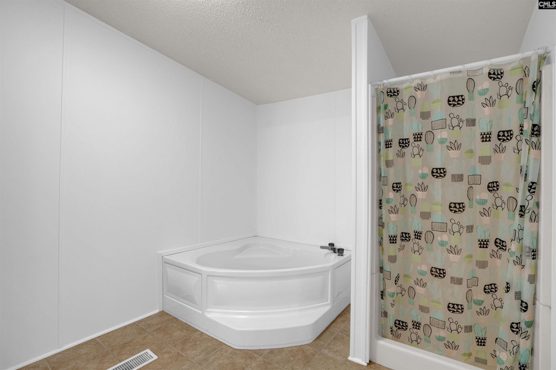 304 Cooper Road Photo 17