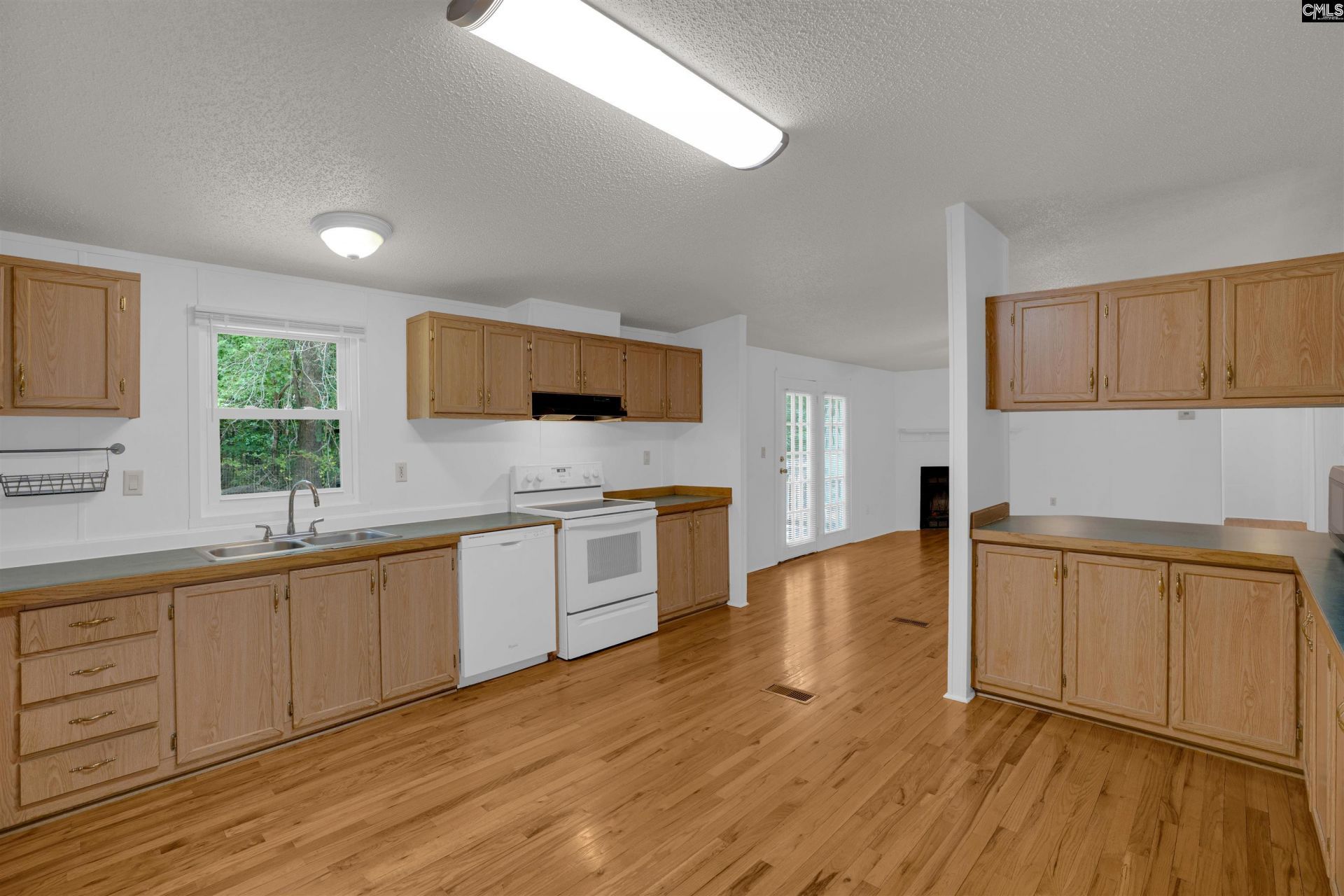 304 Cooper Road Photo 7