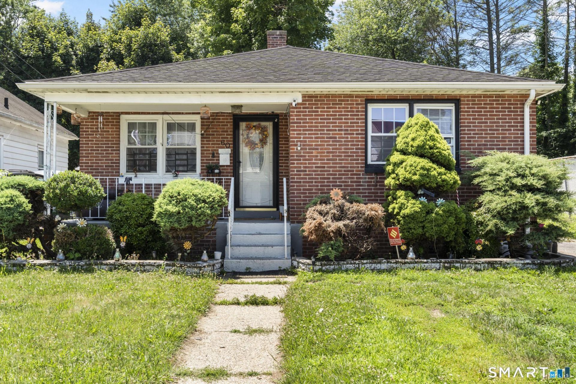 60 Manor, Waterbury, CT 06705 Main Photo