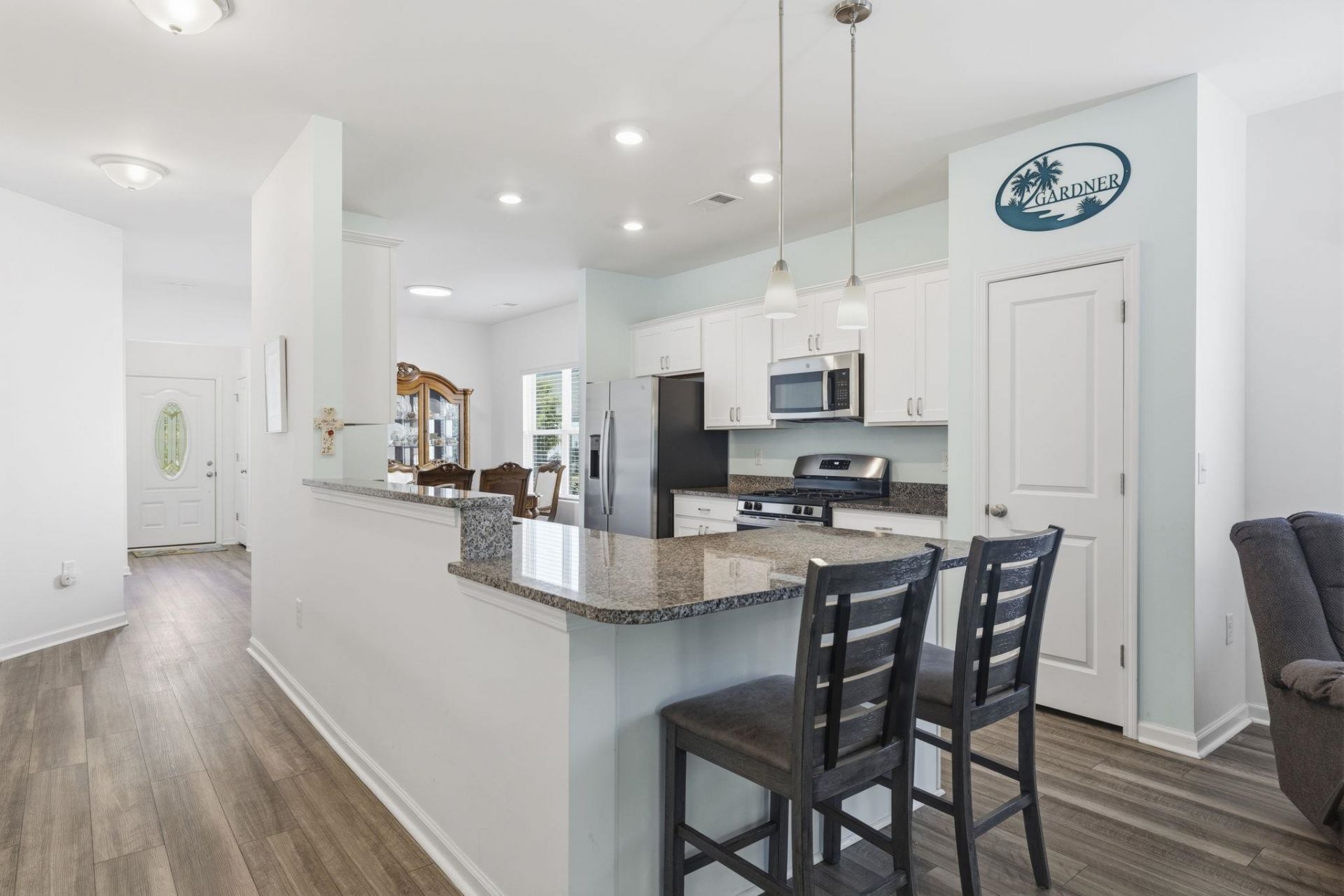 1242 Boswell Ct. Photo 9