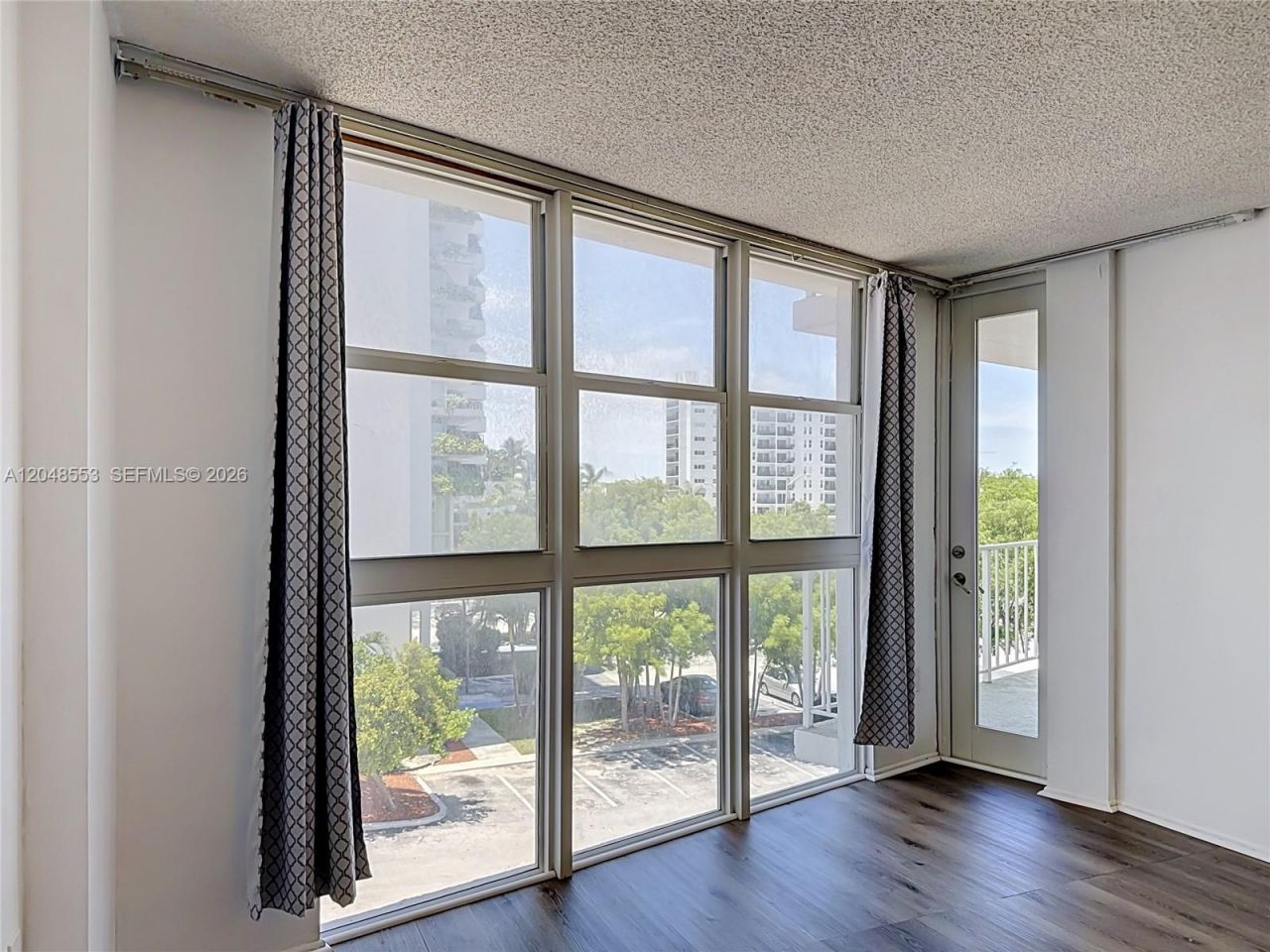 1228 West Ave, Unit 208, Miami Beach, FL 33139 Photo