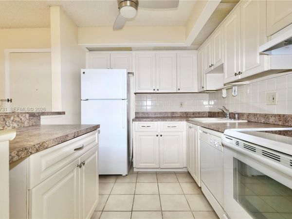 9448 S Belfort Cir , Unit 116, Tamarac, FL 33321
