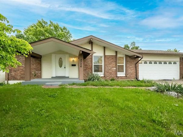3726 Briargrove Drive , Florissant, MO 63031