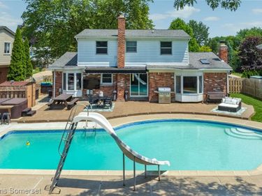 5795 LIMESTONE Drive, Troy, MI 48085