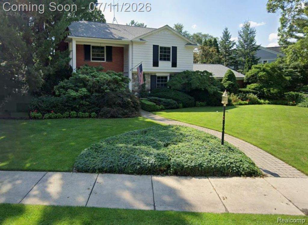 3033 Chewton Cross, Bloomfield Hills, MI 48301 Main Photo