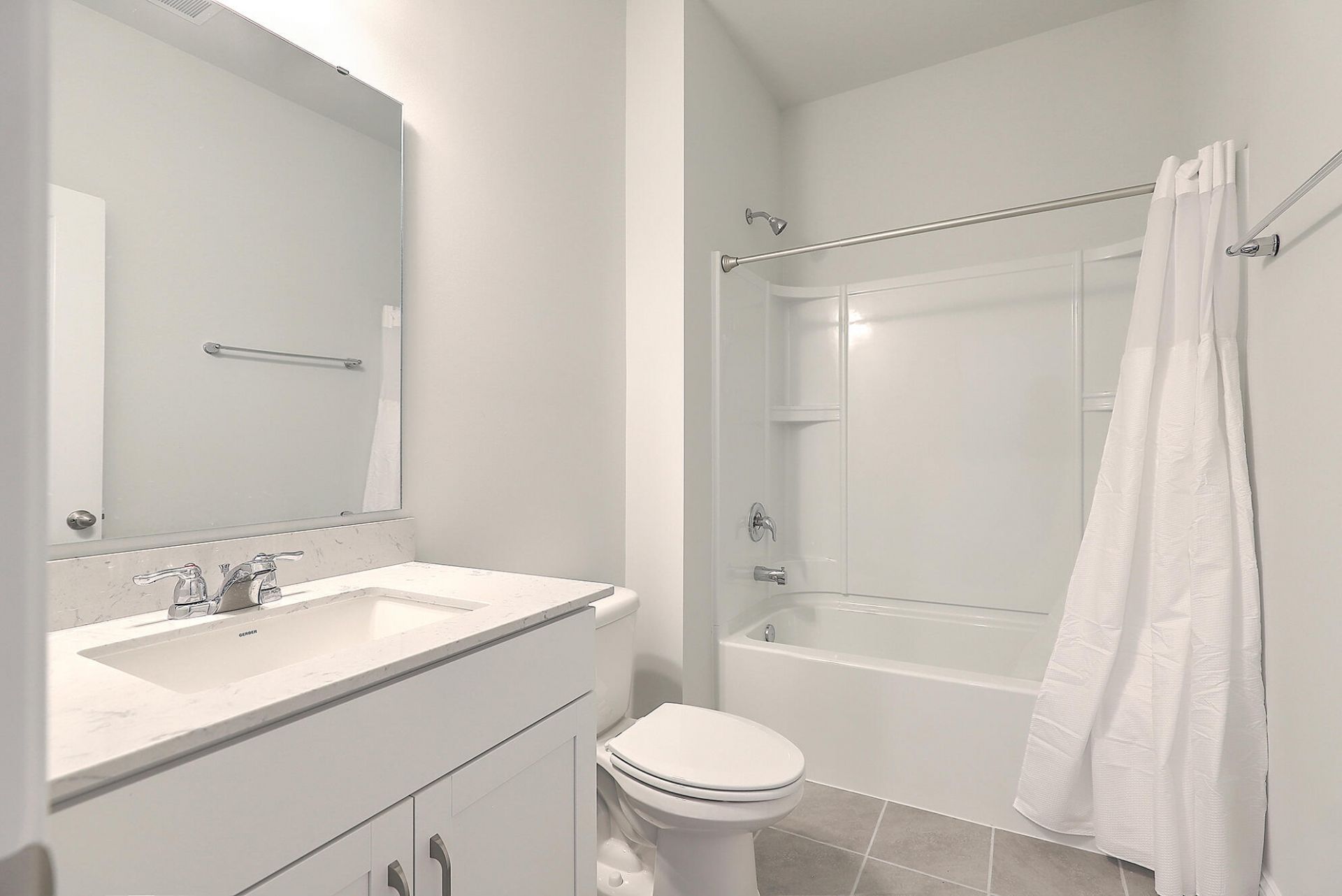 166 Whaler Avenue Photo 14