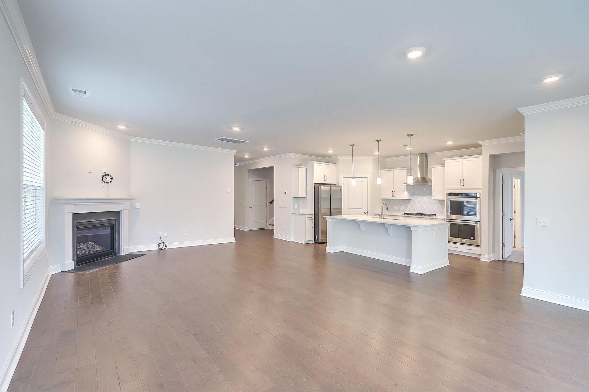 166 Whaler Avenue Photo 9