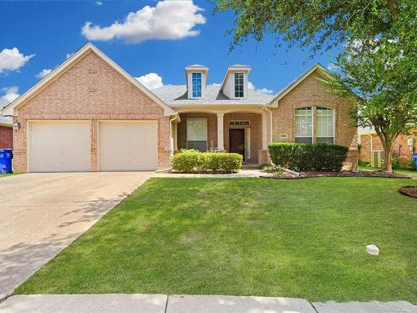 2308 Laura Elizabeth Trail, Mansfield, TX 76063