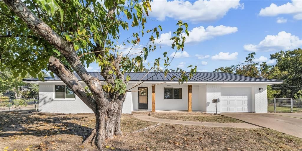 217 Shady Street, Marlin, TX 76661 Main Photo