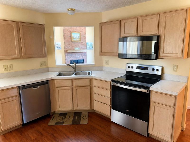 613 Rainbow Drive, Marysville, OH 43040 Photo 11