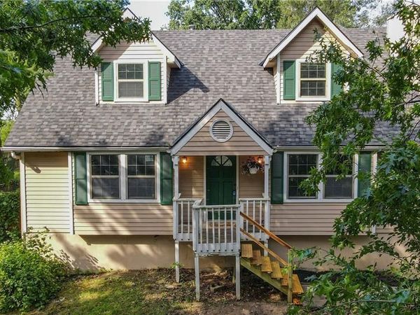 301 NW 79TH Terrace, Kansas City, MO 64118
