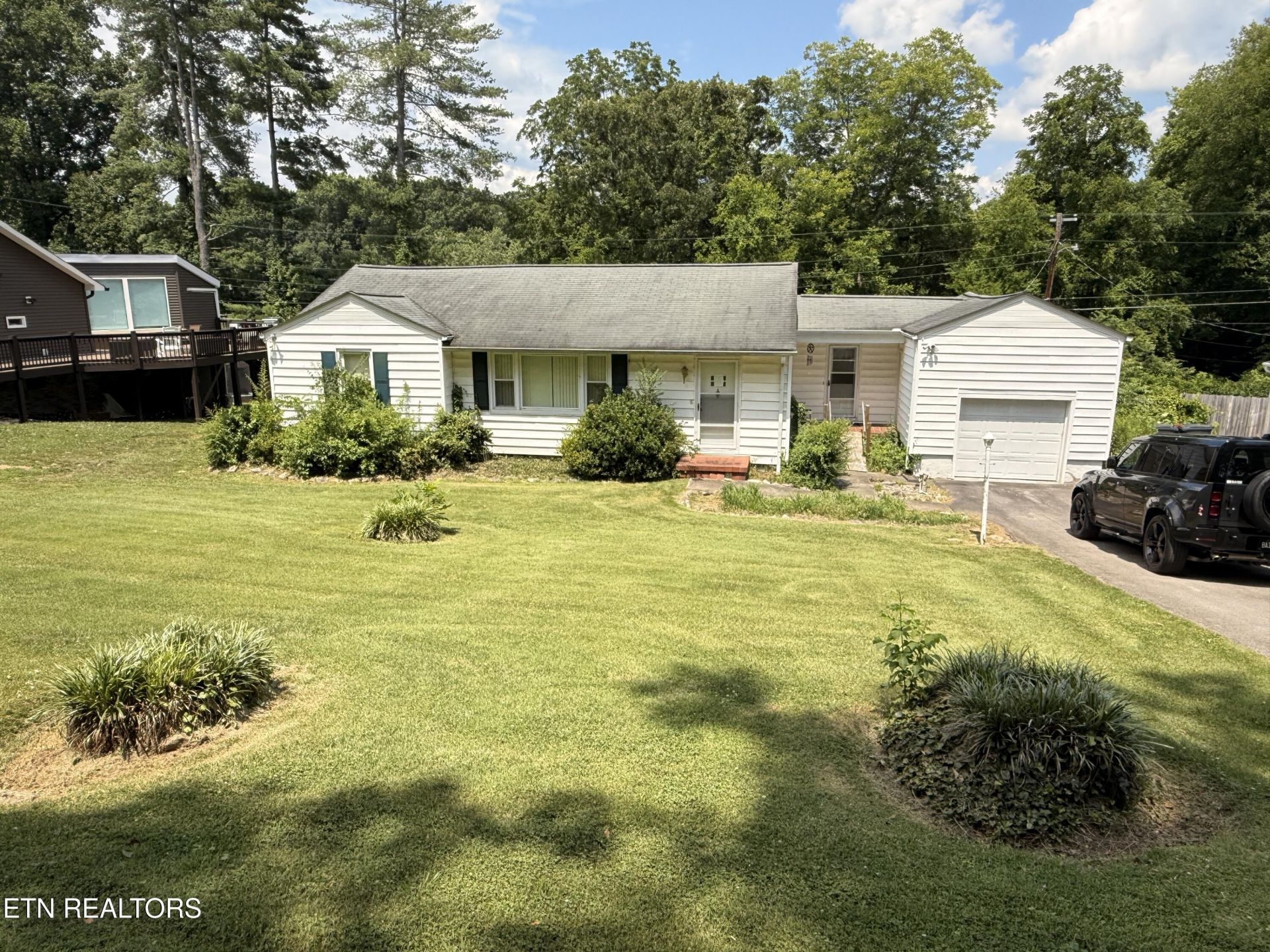 6012 Kaywood Rd, Knoxville, TN 37920 Main Photo