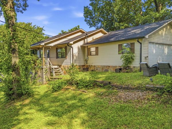 205 Booker Rd, Maynardville, TN 37807
