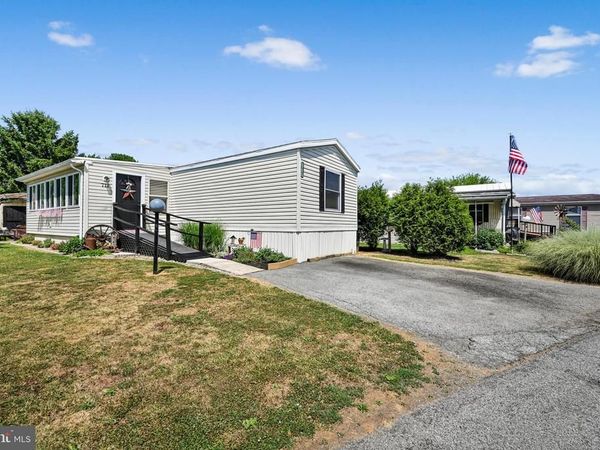 717 PALM CITY PARK TP-0232 PARK , ANNVILLE, PA 17003