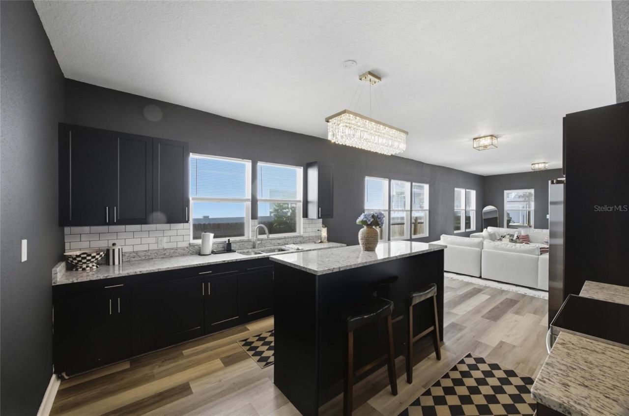 2132 W Beach Street , Tampa, FL 33607 Photo