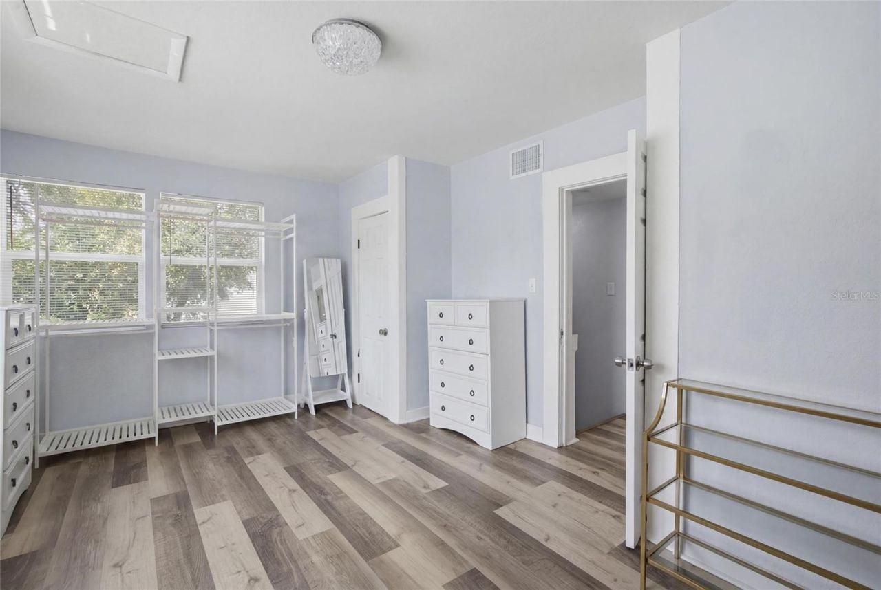 2132 W Beach Street , Tampa, FL 33607 Photo