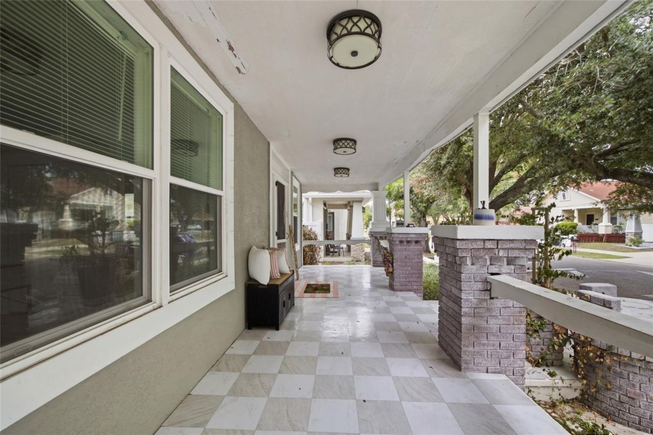 2132 W Beach Street , Tampa, FL 33607 Photo
