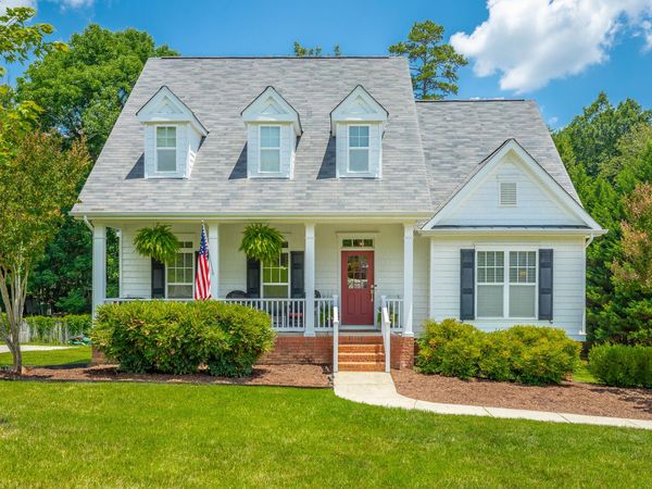 385 Olivia Lane, Soddy Daisy, TN 37379