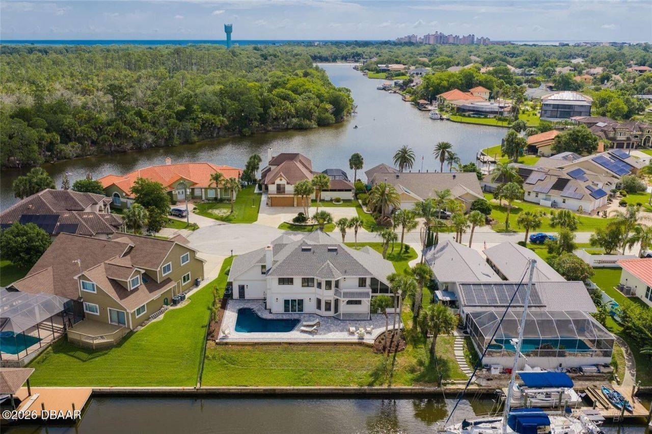 7 Chinook Court, Palm Coast, FL 32137 Photo