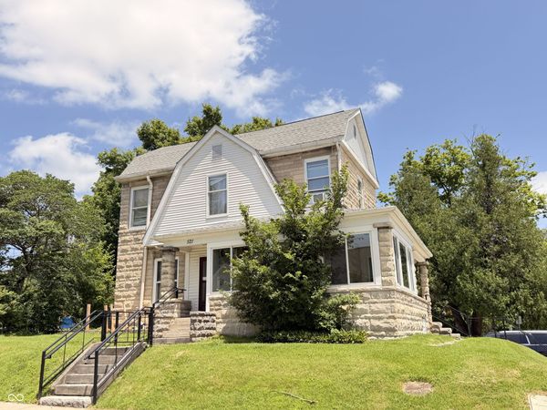 521 S Grant Street , Bloomington, IN 47401