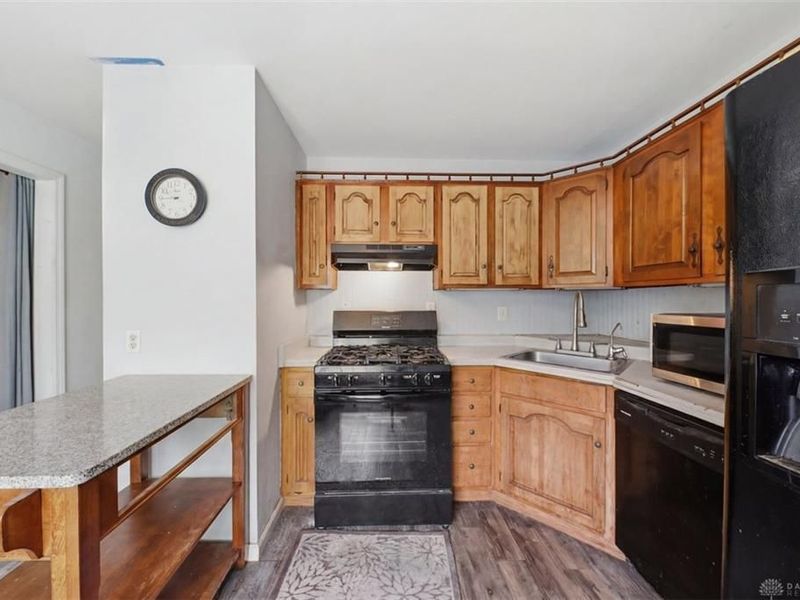 318 Millard Drive, Franklin, OH 45005 Photo 4