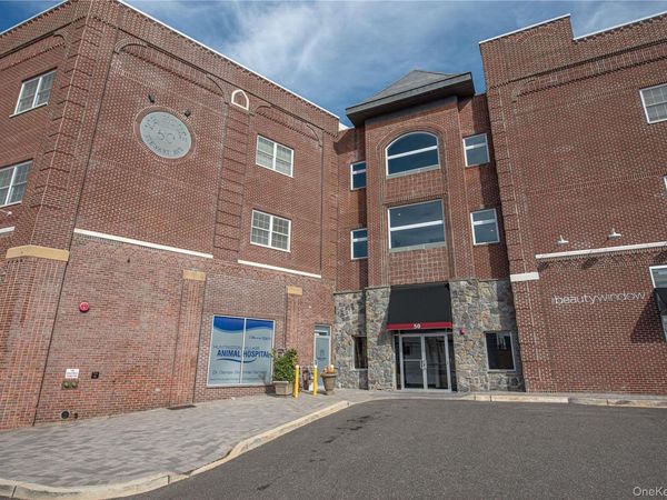 50-3B Stewart Avenue , Unit 3B, Huntington, NY 11743